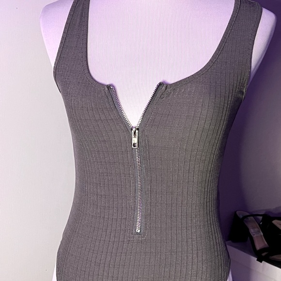 Gray one piece ☑️ - Picture 1 of 5